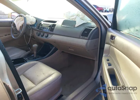 2003 Toyota Camry Le V6 from USA, damaged, VIN 4T1BF32K83U046675